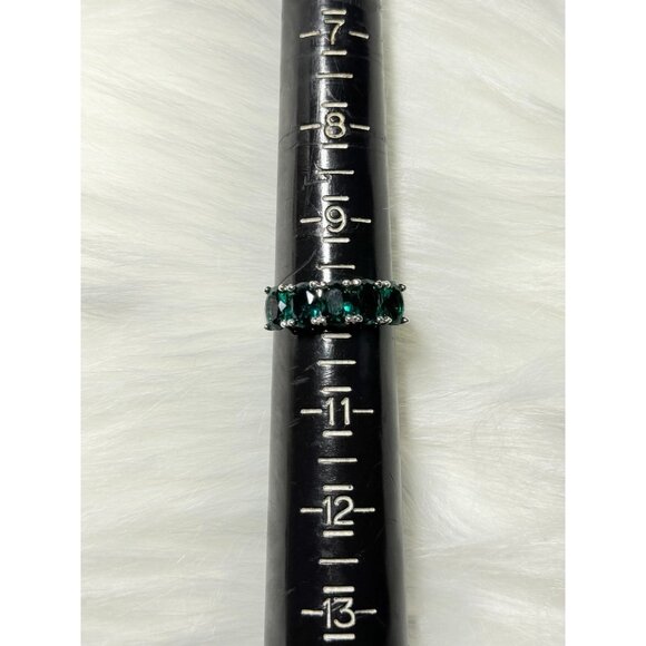 Silver 5-Oval Shaped Green Stones Ring - Picture 7 of 7